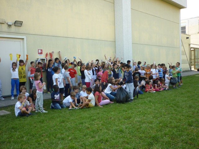 PULIAMO IL MONDO010110